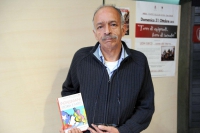 Lo scrittore Eduardo "Mono" Carrasco
